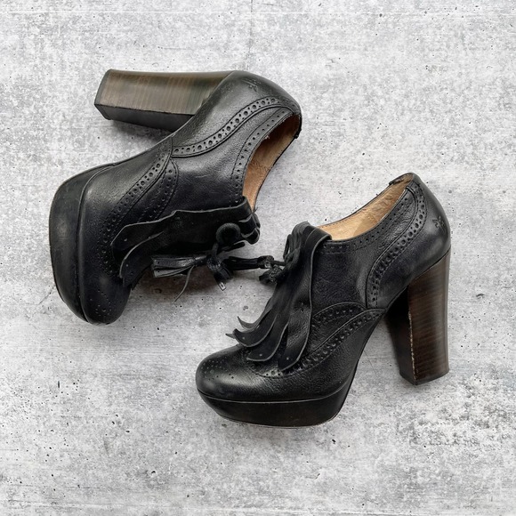 Frye Shoes | Frye Naiya Kiltie Oxford Chunky Heel Leather Shoes | Color: Black | Size: 7 | Ufs_Shop's Closet